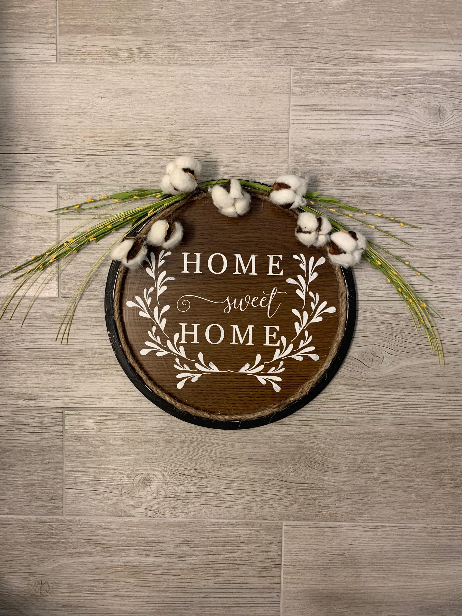 SIGN004 – Home Sweet Home